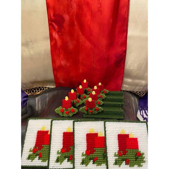 Vintage, Handmade, 12 piece 4 place setting Hostess Needlepoint plastic canvas. - Picture 1 of 10